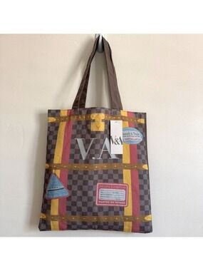 NWT V&A Transatlantique Exhibtion, Brown Checkered Tote Bag